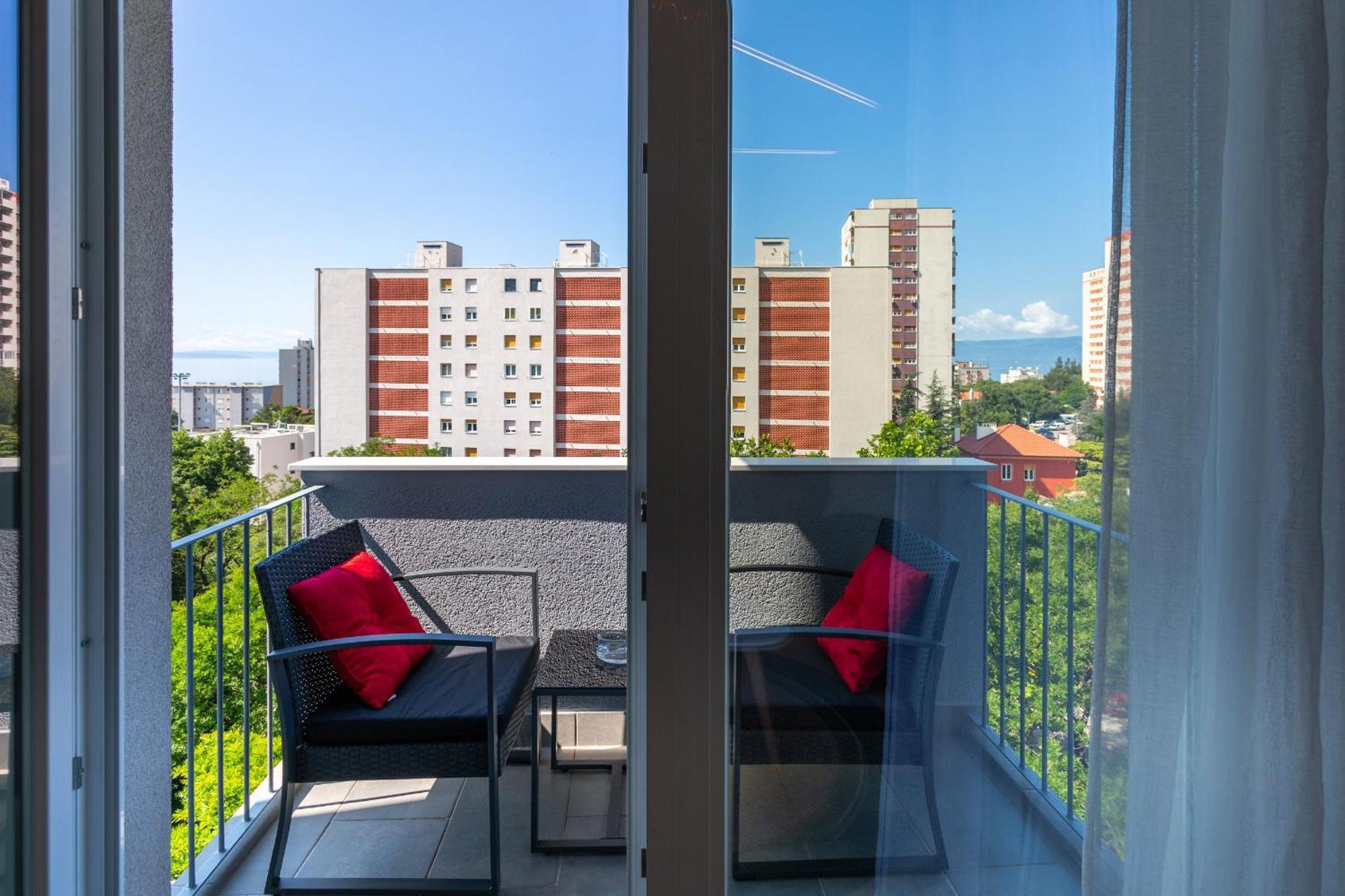 Brand New Apartment Close To The Beach, City Center And University Of Rijeka - Apartment Karlo Luaran gambar